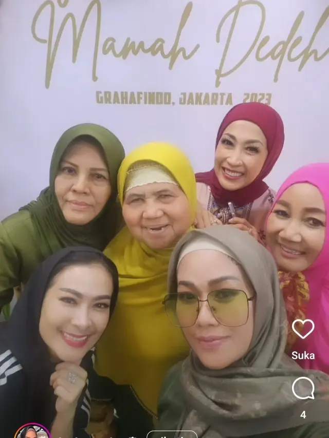 Potret Tasyakuran Milad Mamah Dedeh ke-72 dihadiri para artis (Foto: instagram lucky_resha/chintamiatmanagara)