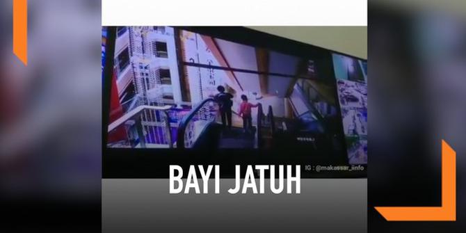 VIDEO: Bayi 3 Bulan Jatuh dari Mal saat Digendong