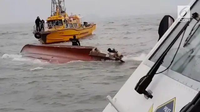 Sebuah perahu nelayan menabrak kapal tanker di lepas pantai barat. Perahu  nelayan seonchang-1 membawa rombongan tur memancing