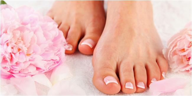 Hilangkan bau kaki dengan ramuan rendaman alami/copyright Shutterstock.com