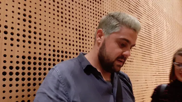 Dan Sultan melakukan mini konser di tiga kota Jawa, Indonesia.