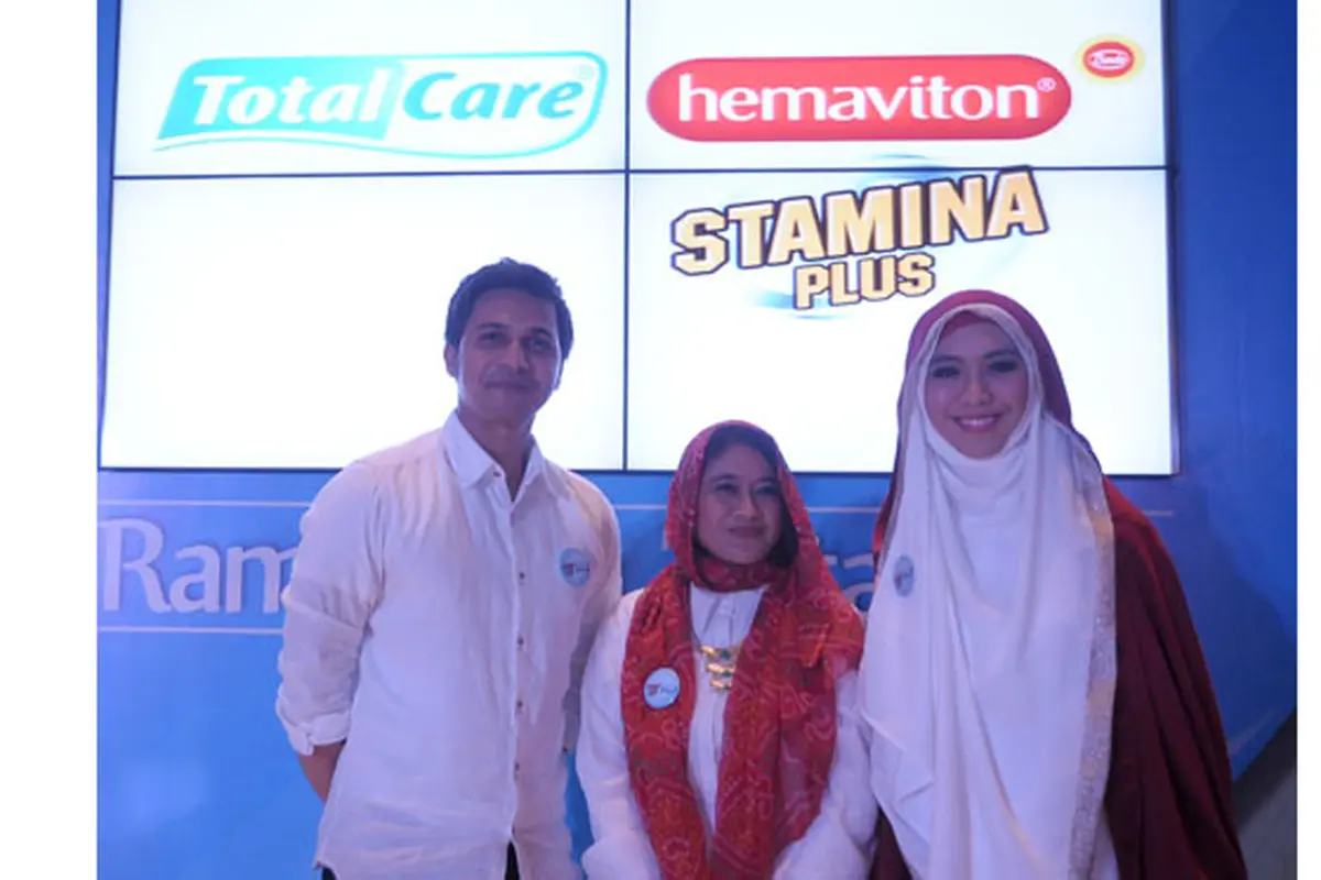 Rahasia Oki Setiana Dewi Tampil Prima di Bulan Ramadan