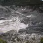 Kawah Tangkuban Perahu (sumber: iStockphoto)