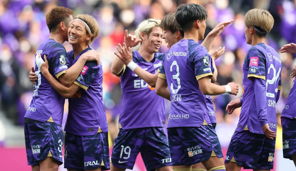 Kemudian dilanjutkan dengan laga antara Sanfrecce Hiroshima yang akan menantang VfB Stuttgart di Edion Peace Wing Hiroshima, Kamis (1/8/2024). (J.LEAGUE)