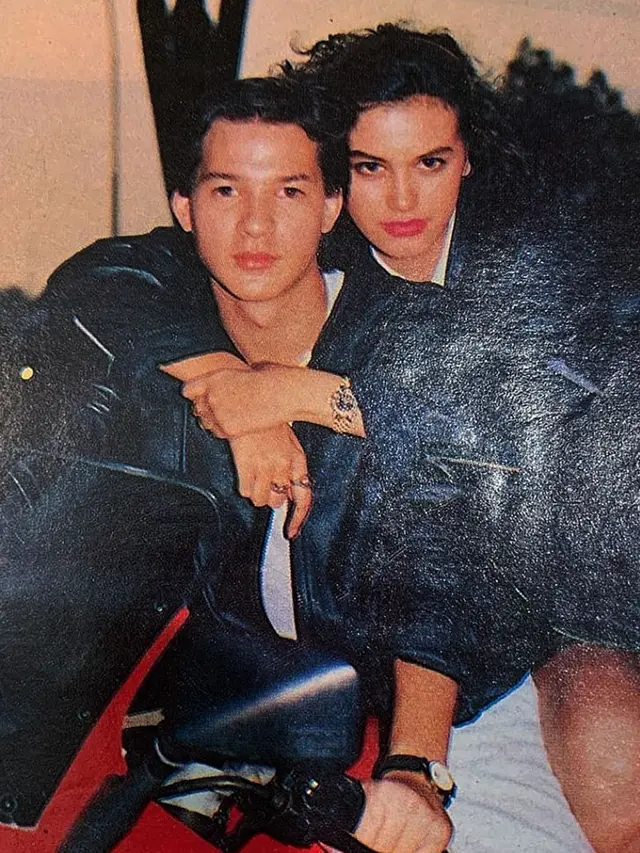 6 Potret Lawas Ini Buktikan Ari Wibowo Awet Gantengnya