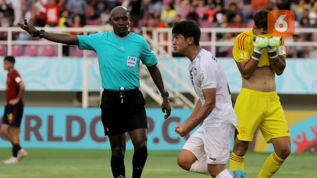 Timnas Uzbekistan U-17 vs Timnas Spanyol U-17: Grup B Piala Dunia U-17 2023