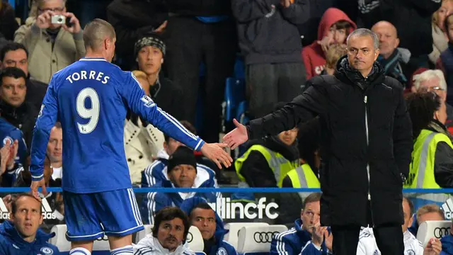 Fernando Torres dan Jose Mourinho 