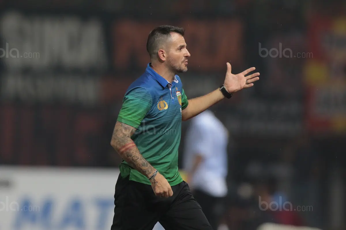 Bhayangkara FC, Persija Jakarta, Liga 1 2017, Juara Liga 1 2017, Simon McMenemy