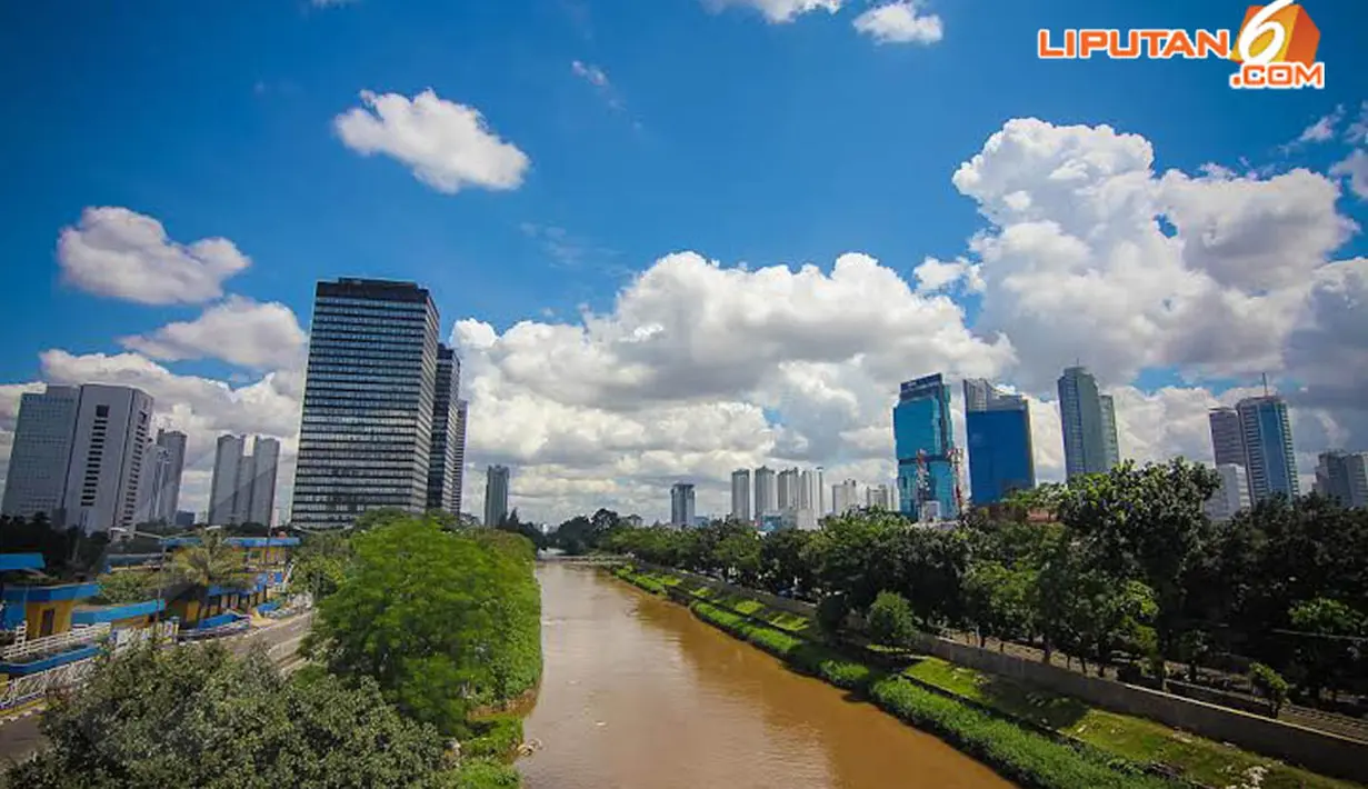 Peringkat tersebut diberikan karena Jakarta merupakan kota yang paling maju dalam membenahi infrastruktur (Liputan6.com/Faizal Fanini)