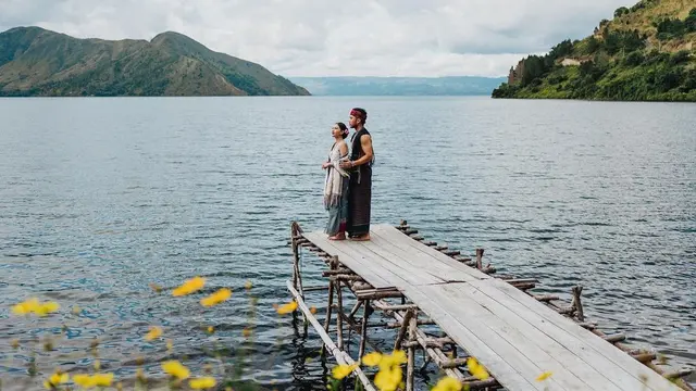 Foto Prewedding Jessica Mila dan Yakup Hasibuan di Danau Toba