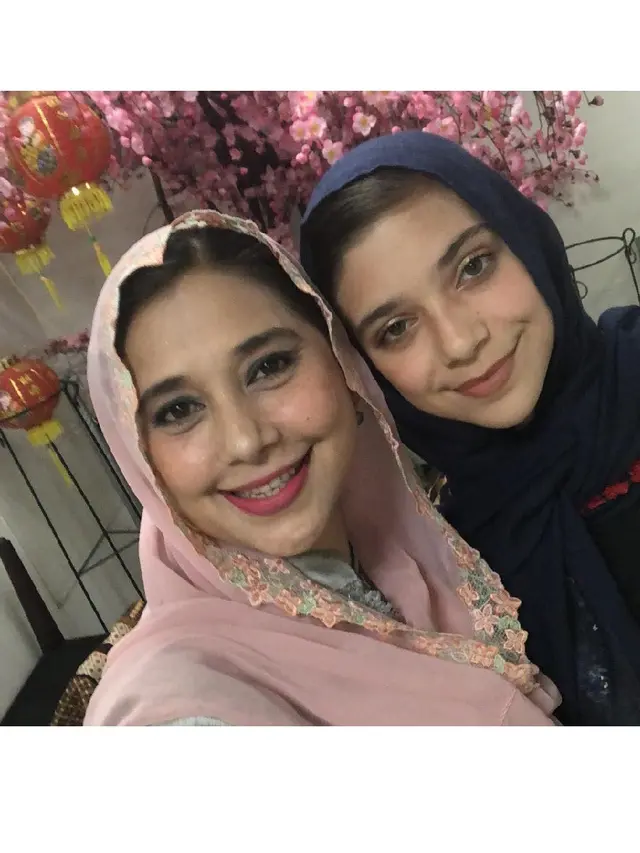 Menikah Tiga Kali, Ini 7 Potret Ayu Azhari dan Keenam Anaknya