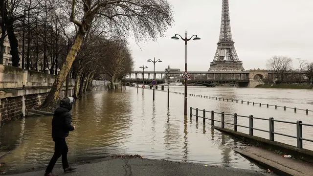 Sungai Seine Paris
