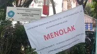 Warga menolak SDN Kampung Rawa 01/02 Johar Baru, Jakarta Pusat menjadi tempat isolasi terkait Corona. (dok warga)