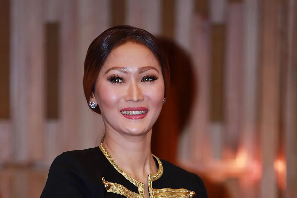 [Bintang] Inul Daratista