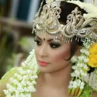 Selain itu, Ira yang sejak lama mengenal Abu merupakan sosok lelaki yang sabar meghadapi dirinya. Sosok Abu yang bisa membuatnya lebih jauh baik. Itulah yang memantapkan bersedia dipersunting Abu. (dok. Pribadi)