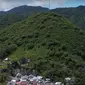 Gunung dumbo Gorontalo yang berada di Kelurahan Botu, Kecamatan Talumolo. SC: Youtube: Papa Iyas Gorontalo.