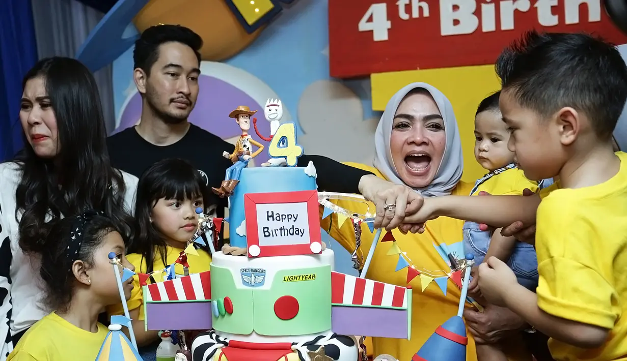 Ultah Rafathar Anak Raffi Ahmad-Gigi (Bambang E Ros/Fimela.com)