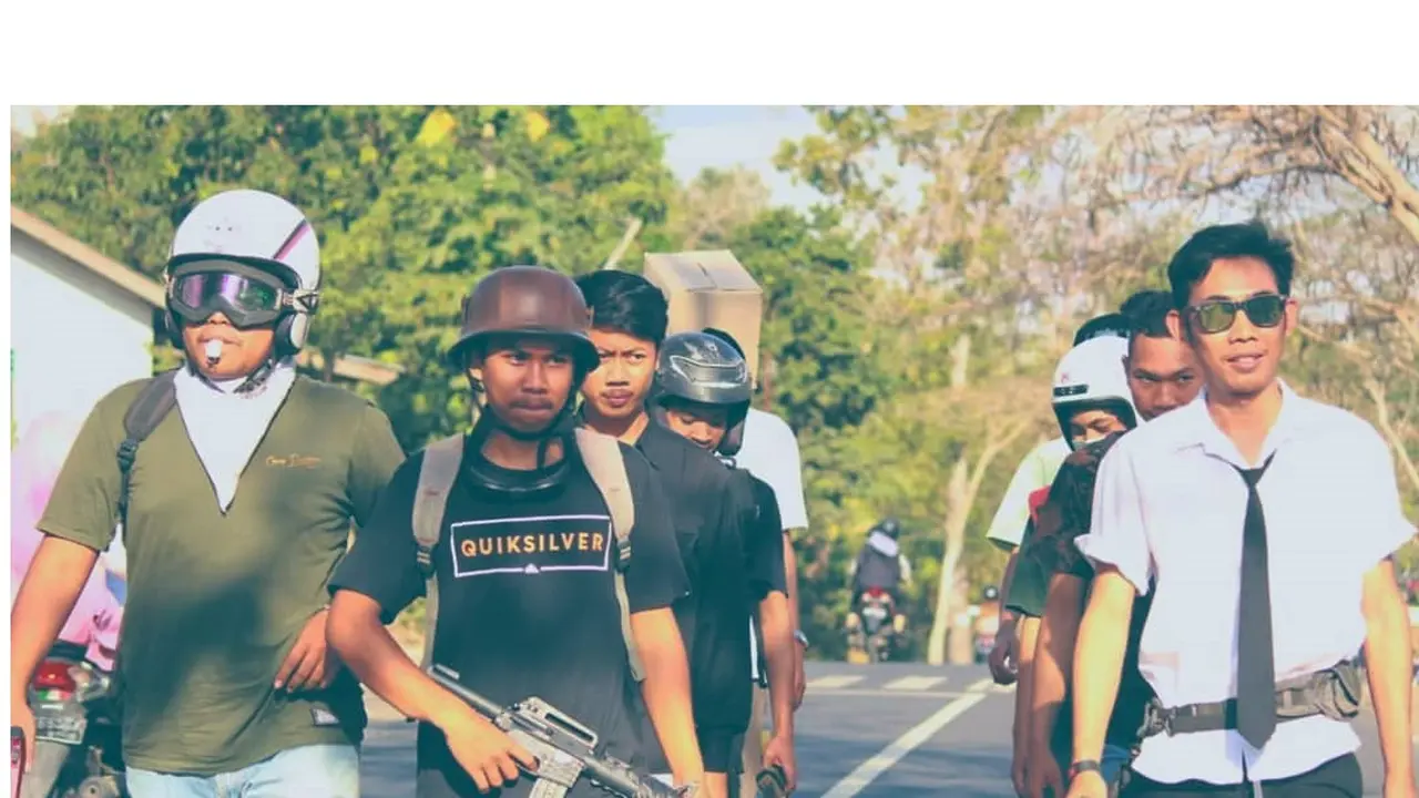 Gaya Unik Saat Lomba Gerak Jalan Ini Bikin Cengar Cengir