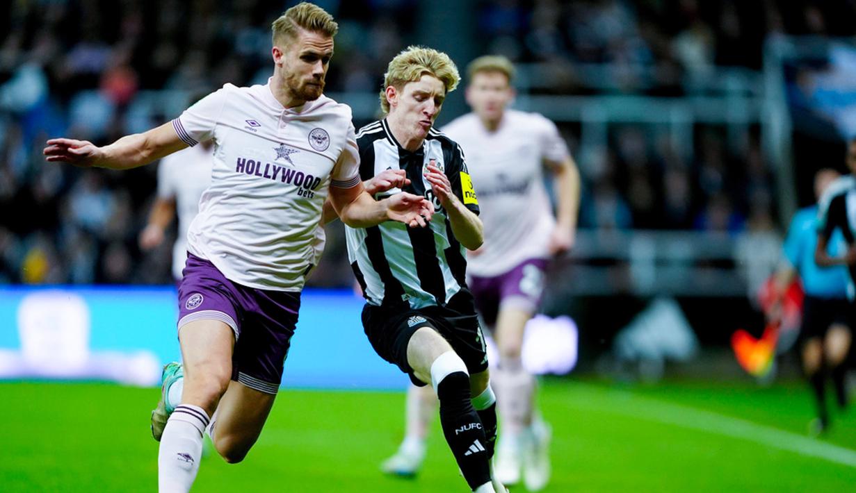 Dengan kemenangan ini, Newcastle memastikan satu tempat di semifinal Piala Liga Inggris bersama Arsenal dan Liverpool, serta salah satu dari pemenang antara Tottenham Hotspur vs Manchester United. (Owen Humphreys/PA via AP)