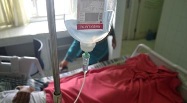 Ilustrasi – Infus untuk membantu pemulihan kesehatan pasien. (Foto: Liputan6.com/Muhamad Ridlo)