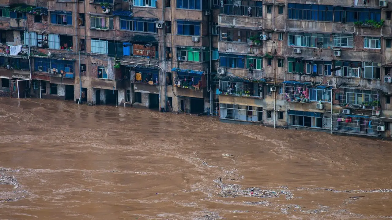 Banjir besar di daereah Chongqing, provinsi Sichuan.