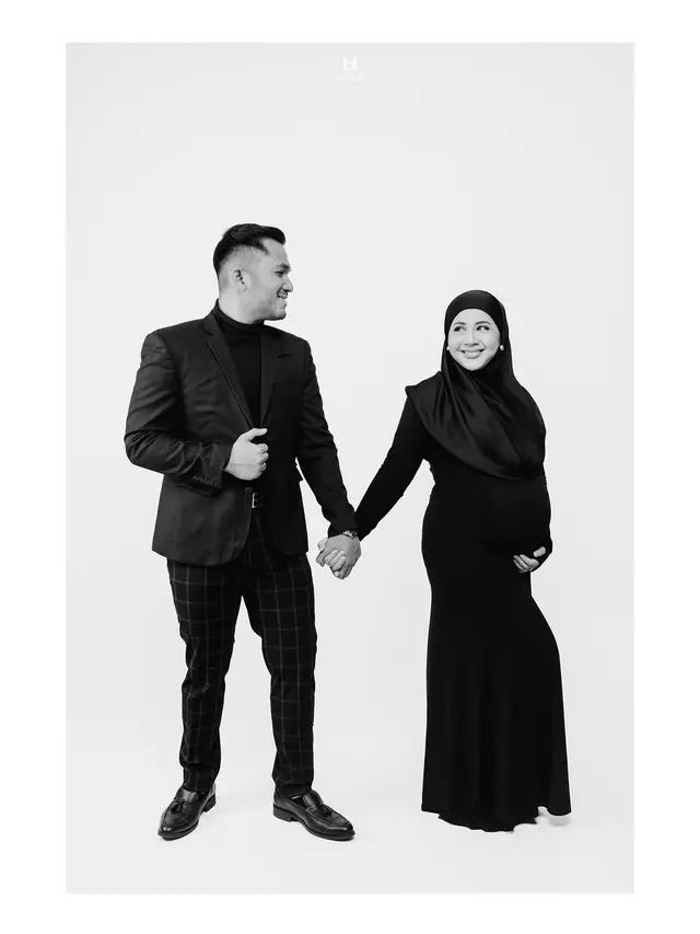 Kehamilan Ketiga Kesha Ratuliu