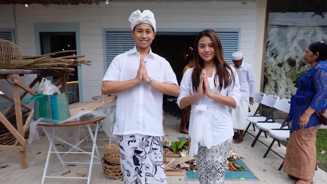 [Bintang] Dikabarkan Putus, Ini 8 Foto Kemesraan Aurel Hermansyah dan Rabbani Zaki