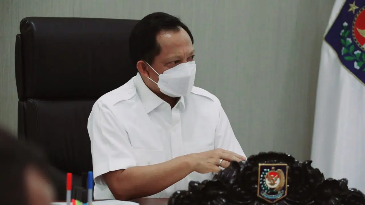 Mendagri Minta Kepala Daerah Tingkatkan Sosialisasi PPKM Darurat 