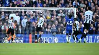 Chelsea saat bertemu Newcastle di ajang Liga Inggris 2024/2025 hari Minggu (27/10/2024) malam WIB. (JUSTIN TALLIS / AFP)