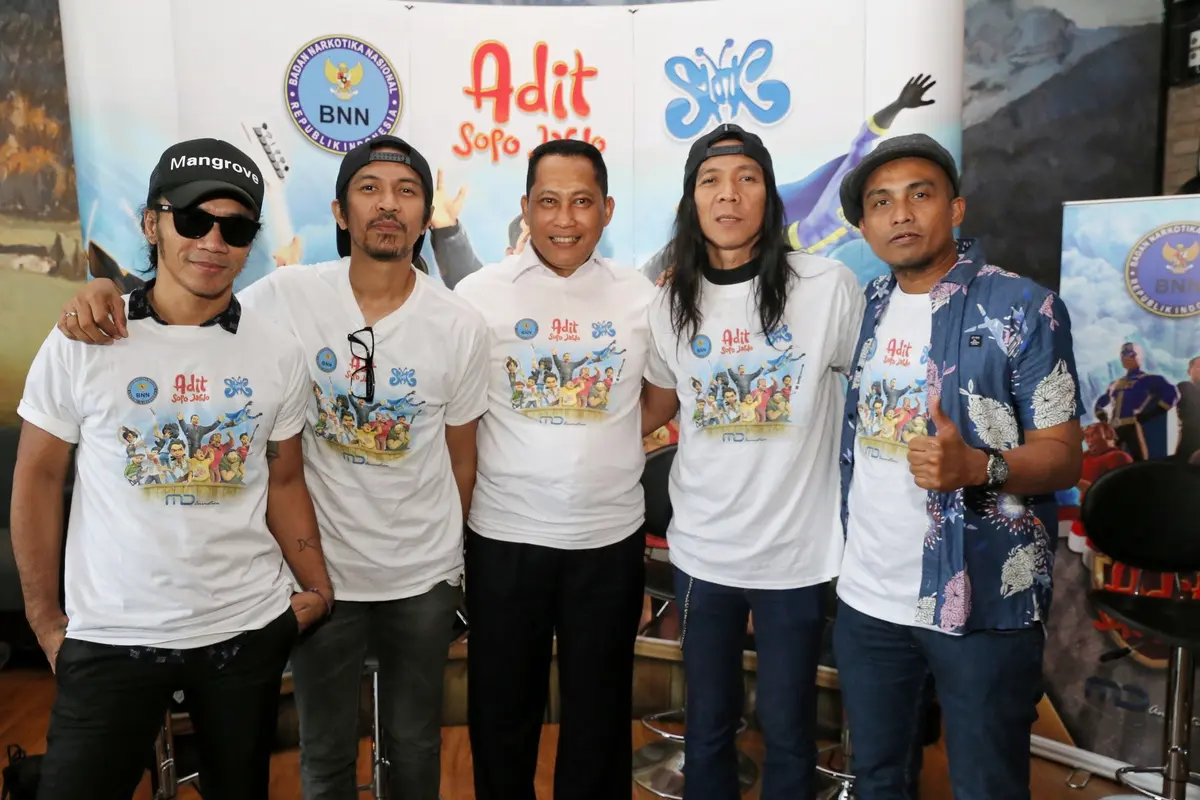 [Bintang] Slank, Budi Waseso dan Adit Sopo Jarwo