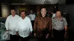 Menkopolhukam Luhut Panjaitan (kedua Kanan), Jaksa Agung RI HM Prasetyo (kedua Kiri), Kapolri Badrodin Haiti (kanan), Dirut PLN Sofyan Basir (kiri) saat menghadiri acara Rapat Kordinasi Terbatas, di Jakarta, Kamis (3/9/2015). (Liputan6.com/Johan Tallo)