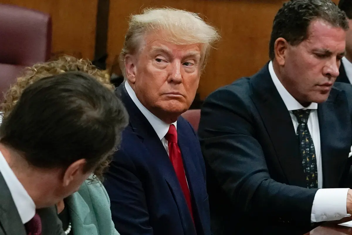 Ekspresi Donald Trump Jalani Sidang Dakwaan di Pengadilan Manhattan