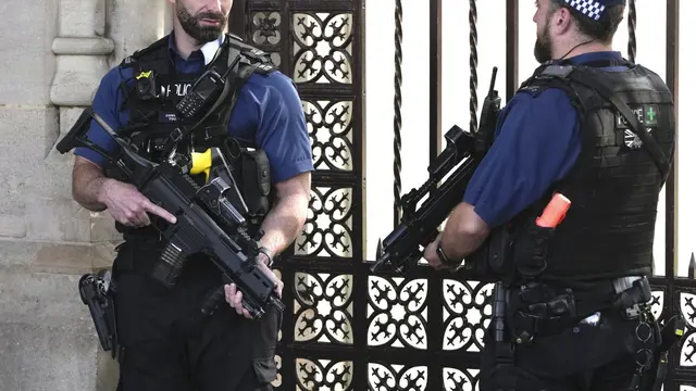 Polisi London
