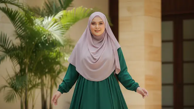 Gamis Polos untuk Tubuh Berbentuk A dan Plus Size