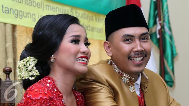Suami Tak Hadir Sidang Cerai Perdana Chika Waode Ditunda Showbiz Liputan6 Com