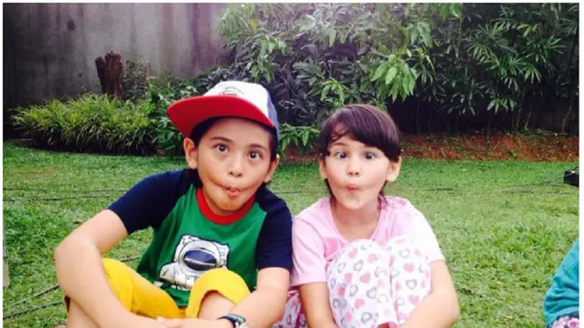 Foto jadul Sandrinna Michelle dan Rey Bong (Foto: instagram rey_bong26)