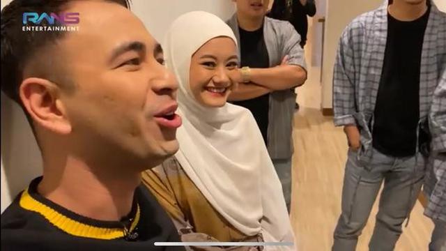 Dinda Hauw mengungkapkan harapannya berumah tangga seperti Raffi Ahmad dan Nagita Slavina (YouTube/ RANSEntertainment)