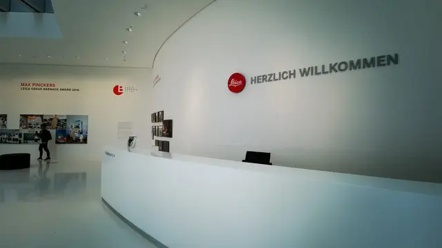 Leica
