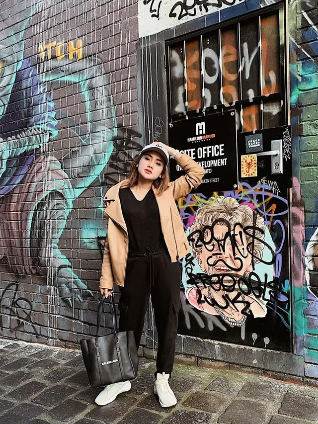Gaya Liburan Cita Citata di Australia (instagram/@cita_citata)
