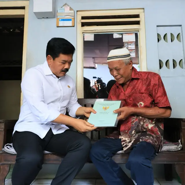 Menteri Agraria dan Tata Ruang/Kepala Badan Pertanahan Nasional (ATR/BPN), Hadi Tjahjanto, mengatakan 99 persen tanah di Semarang telah tersertifikasi.