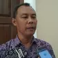 Karyadi satpam asal Cirebon korban PHK sepihak oleh PT Panjunan usai mediasi dengan anggota dewan. Foto (Liputan6.com / Panji Prayitno)