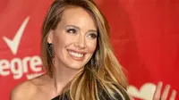 Pamer Single Baru, Hilary Duff Berjoget Ria di Atas Tempat Tidur
