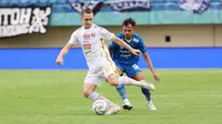 Kisah Eks Bek Persija Rezaldi Hehanussa, Gabung Persib Bandung dan Kini Siap Mengoleksi Dua Gelar Bareng Pangeran Biru