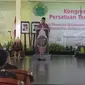 Mendikbud Muhadjir Effendi, usai menyampaikan sambutan, di Pendopo Tamansiswa Yogyakarta, Selasa (6/12/2016). (Switzy Sabandar/Liputan6.com)