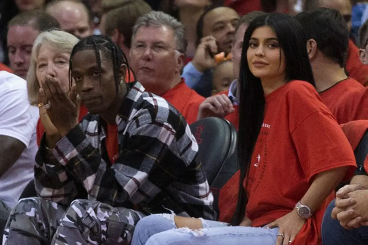 [Bintang] Kylie Jenner