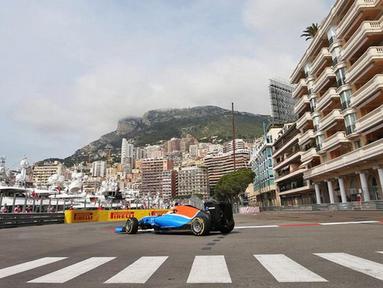 Pebalap Manor Racing asal Indonesia, Rio Haryanto, berada di posisi ke-21 dalam latihan bebas pertama F1 GP Monako, Kamis (26/5/2016). (Bola.com/Twitter/Manorracing)