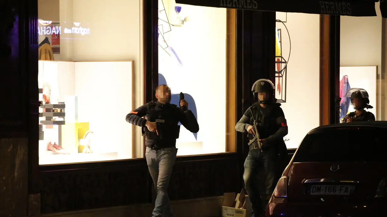 ISIS: Penembak Polisi Paris adalah Tentara Kami
