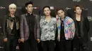 Seperti diketahui, G-Dragon memulai wamilnya pada 27 Februari. Sedangkan T.O.P terlebih dahulu berangkat wajib militer. (Foto: ibtimes.com)