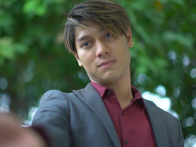 Pesona Arya Yang Bikin Jatuh Hati Di Miniseri Sctv Topeng Kaca Showbiz Liputan6 Com