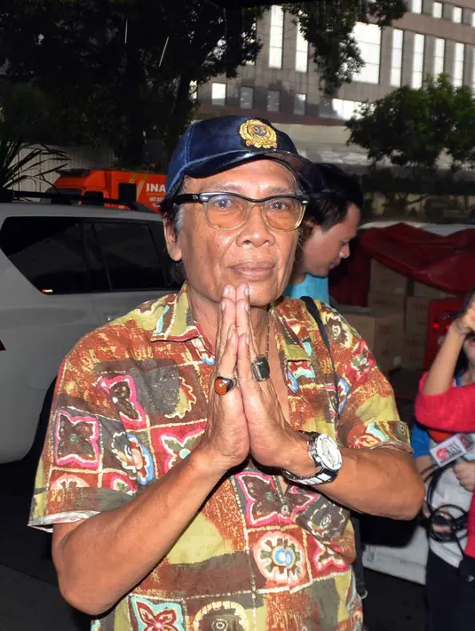 Beberapa artis telah dipanggil oleh polisi, diantaranya Elma Theana, Reza Artamevia, dan Nadine Chandrawinata. Kali ini, polisi kembali memeriksa artis senior Torro Margens yang diduga mengetahui. (Nurwahyunan/Bintang.com)